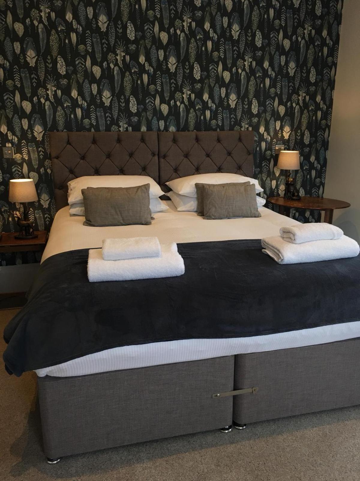 Avenue House Hotel Bakewell Bagian luar foto