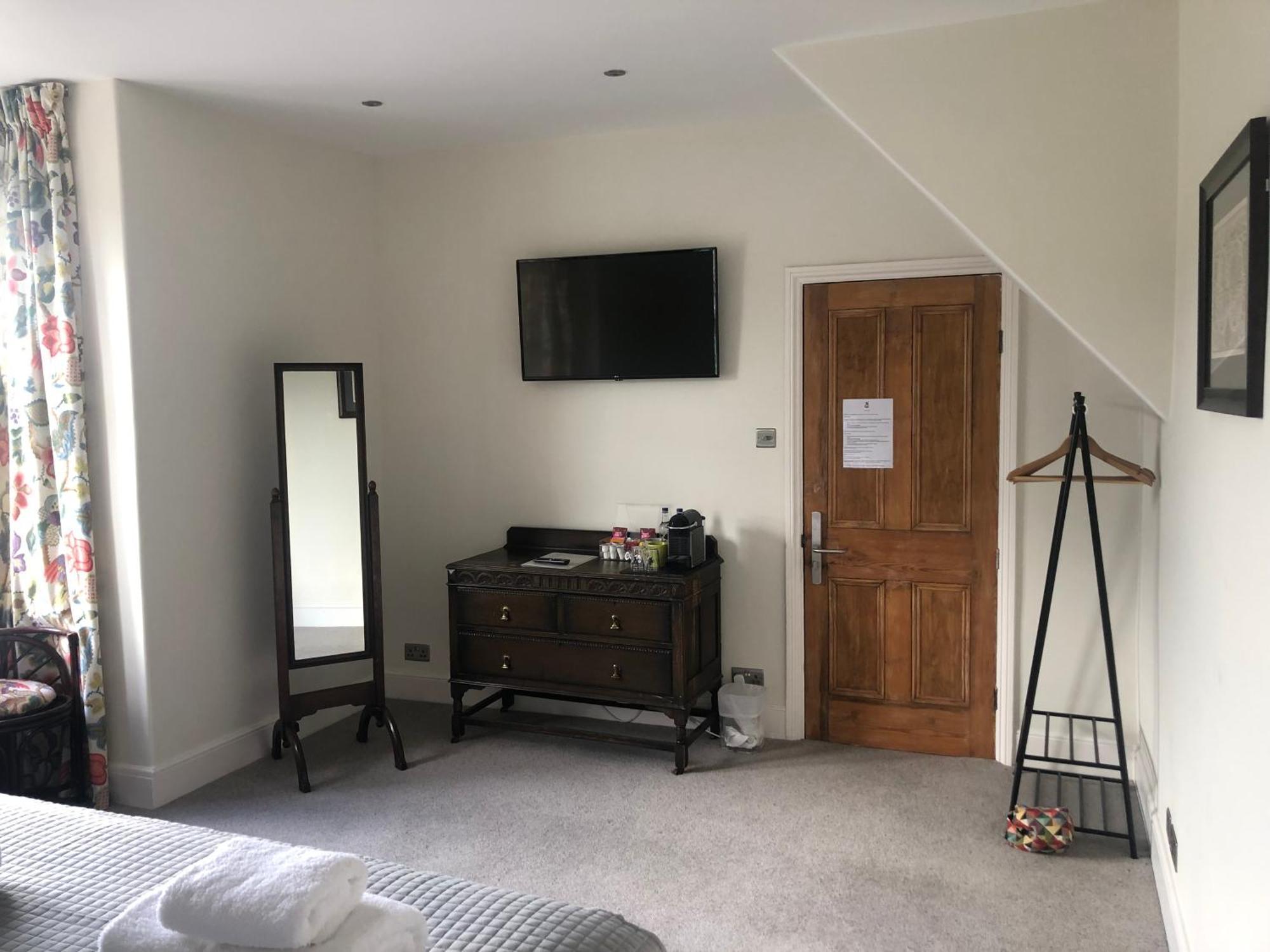 Avenue House Hotel Bakewell Bagian luar foto
