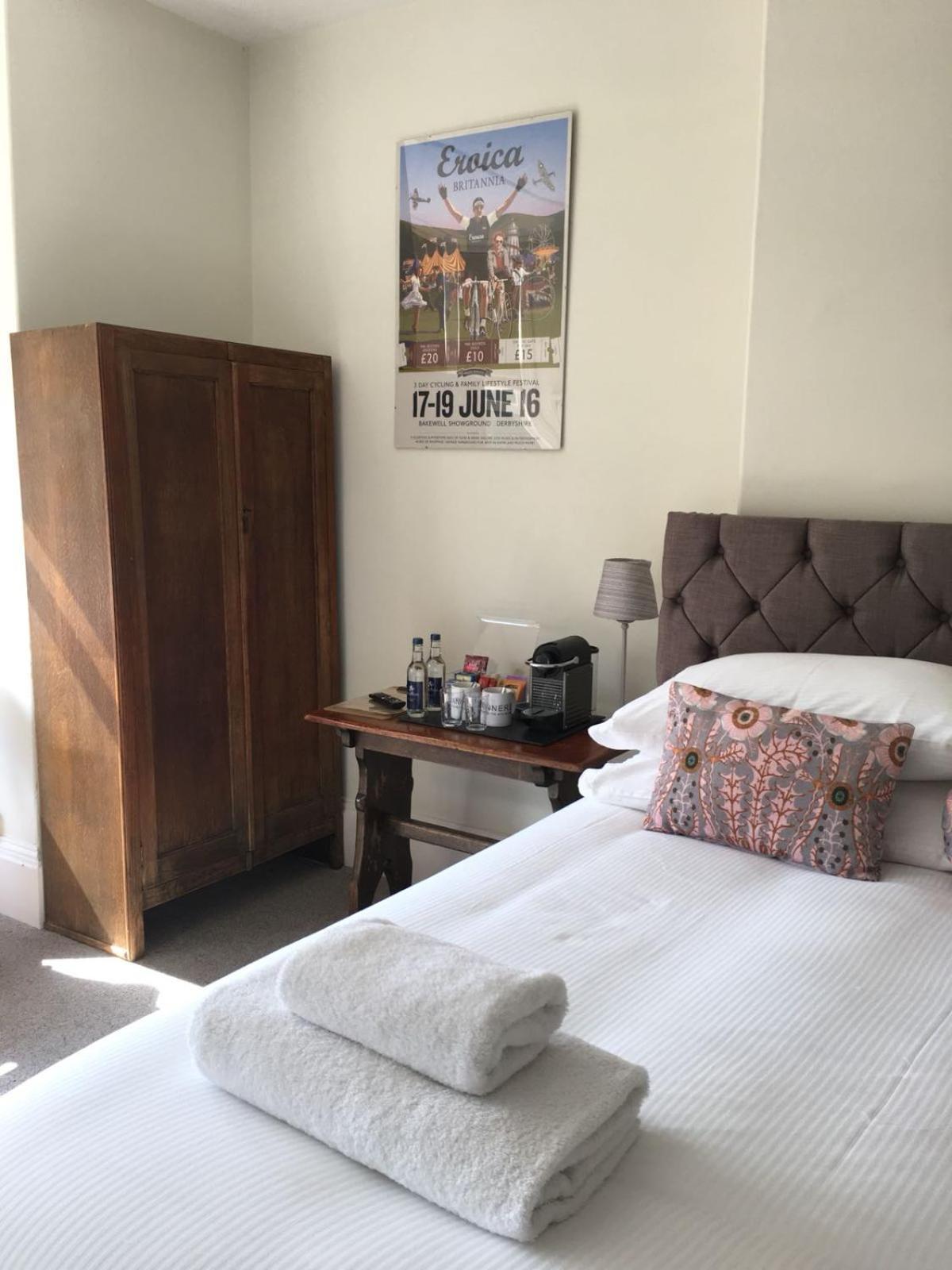 Avenue House Hotel Bakewell Bagian luar foto