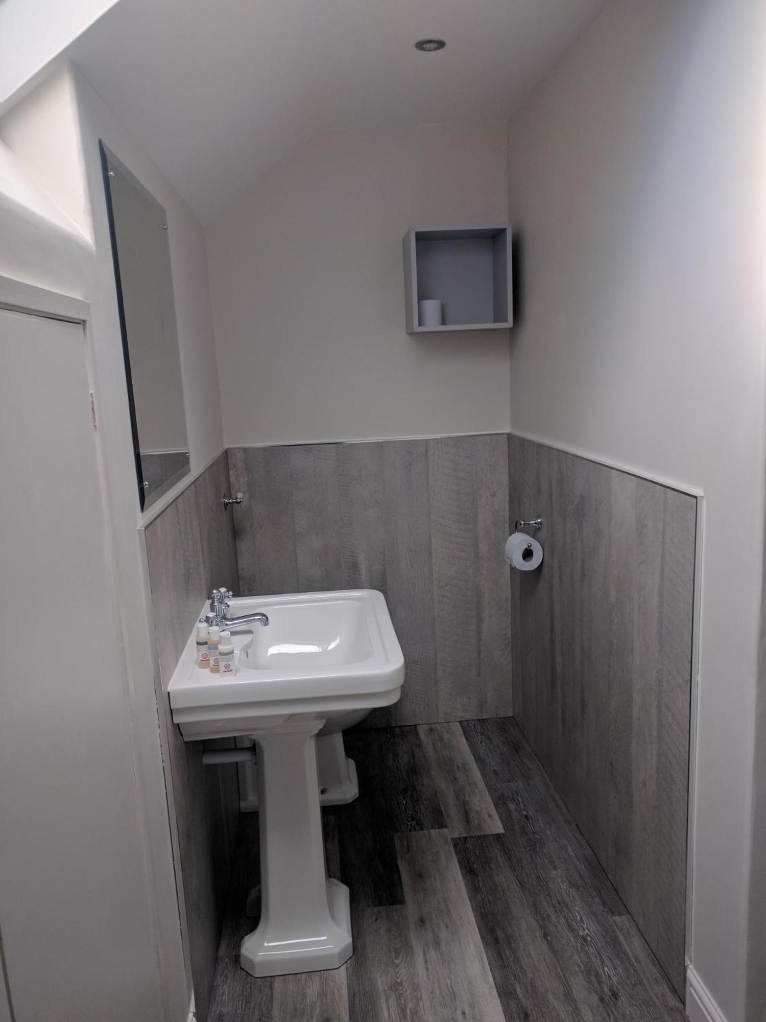 Avenue House Hotel Bakewell Bagian luar foto